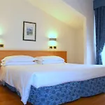 Brandoli Hotell 3*